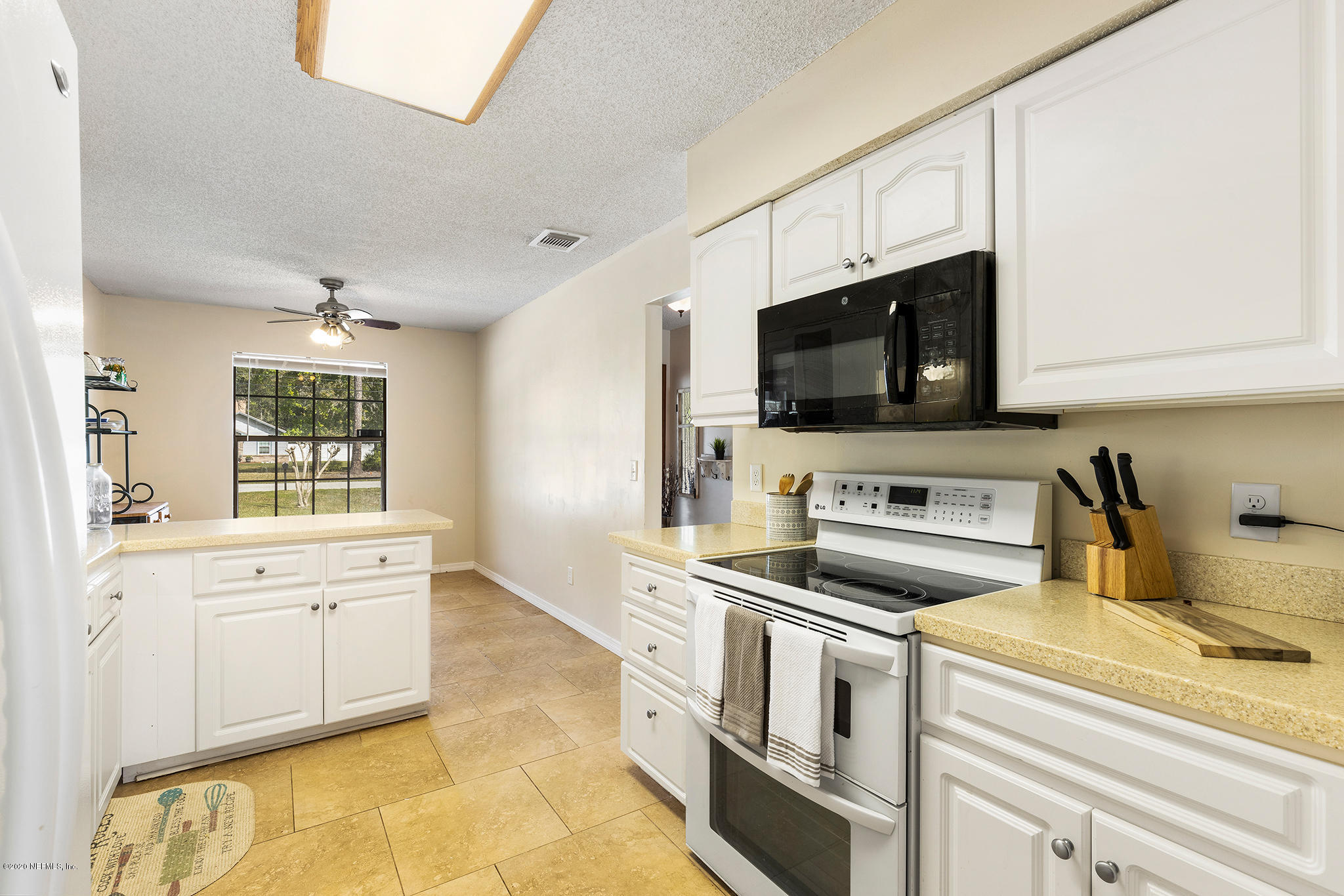 300 West Shores Road Fleming Island, FL 32003 - Photo 14 of 42 Kitchen (3)