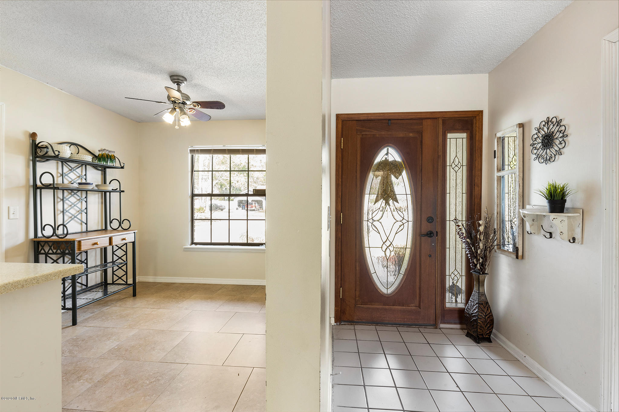 300 West Shores Road Fleming Island, FL 32003 - Photo 4 of 42 Entrance.Breakfast