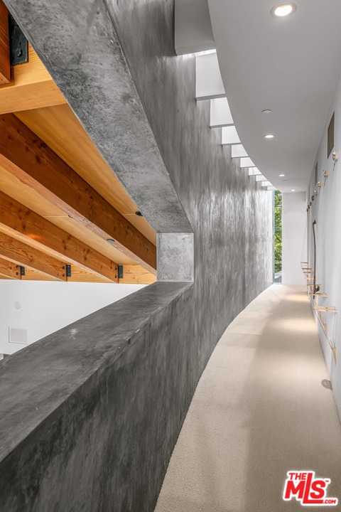 2238 Stradella Road Los Angeles, CA 90077 - Photo 41 of 54 a view of entryway