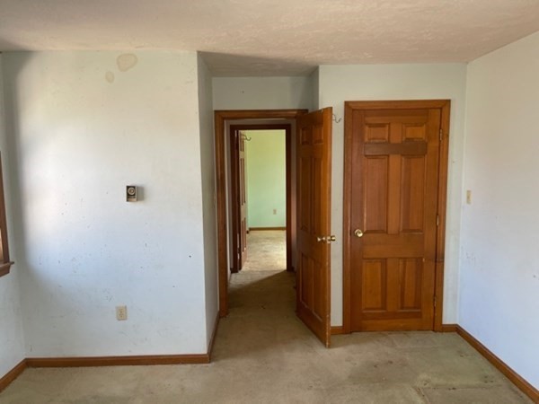 287 Central Turnpike Sutton, MA 01590 - Photo 12 of 19