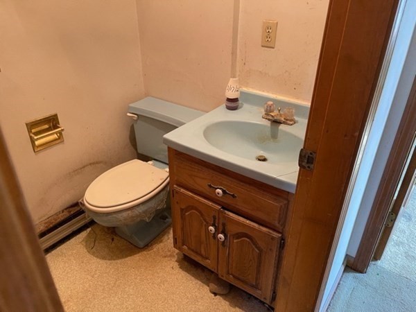 287 Central Turnpike Sutton, MA 01590 - Photo 14 of 19