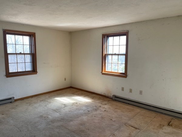 287 Central Turnpike Sutton, MA 01590 - Photo 15 of 19