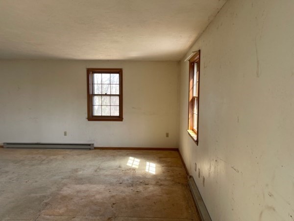 287 Central Turnpike Sutton, MA 01590 - Photo 16 of 19