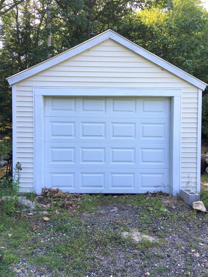 74 Pine Hill Road Wolfeboro, NH 03894 - Photo 12 of 13 Gallery Image 12