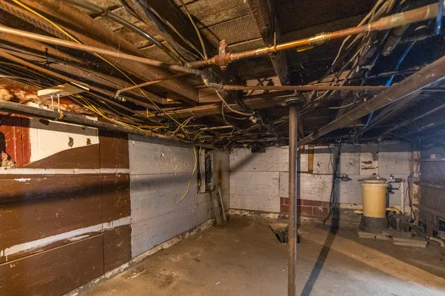 $410,000 | 27 Flanders Street, Auburn, ME 04210