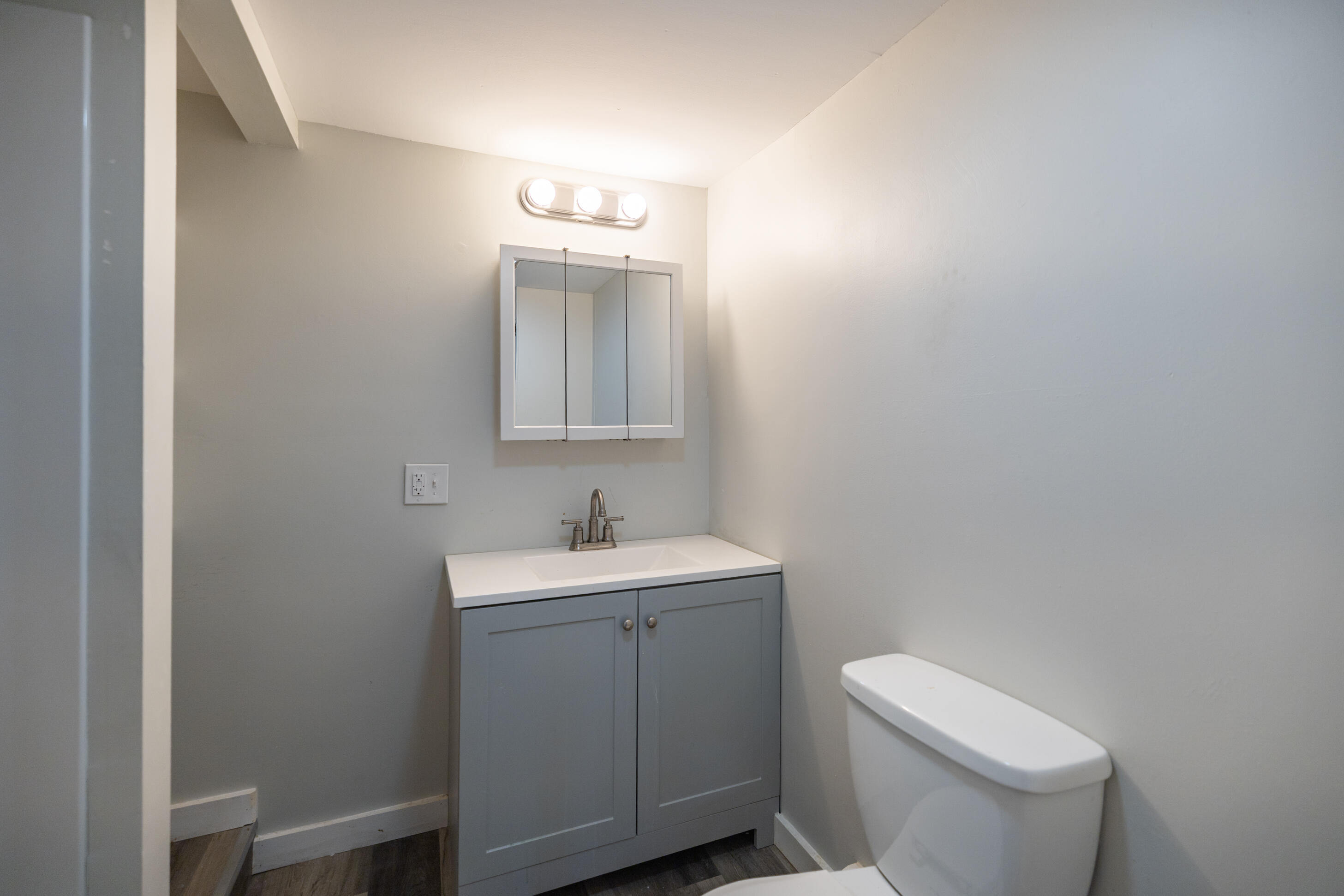 27 Flanders Street Auburn, ME 04210 - Photo 6 of 37 IMG_1800-HDR