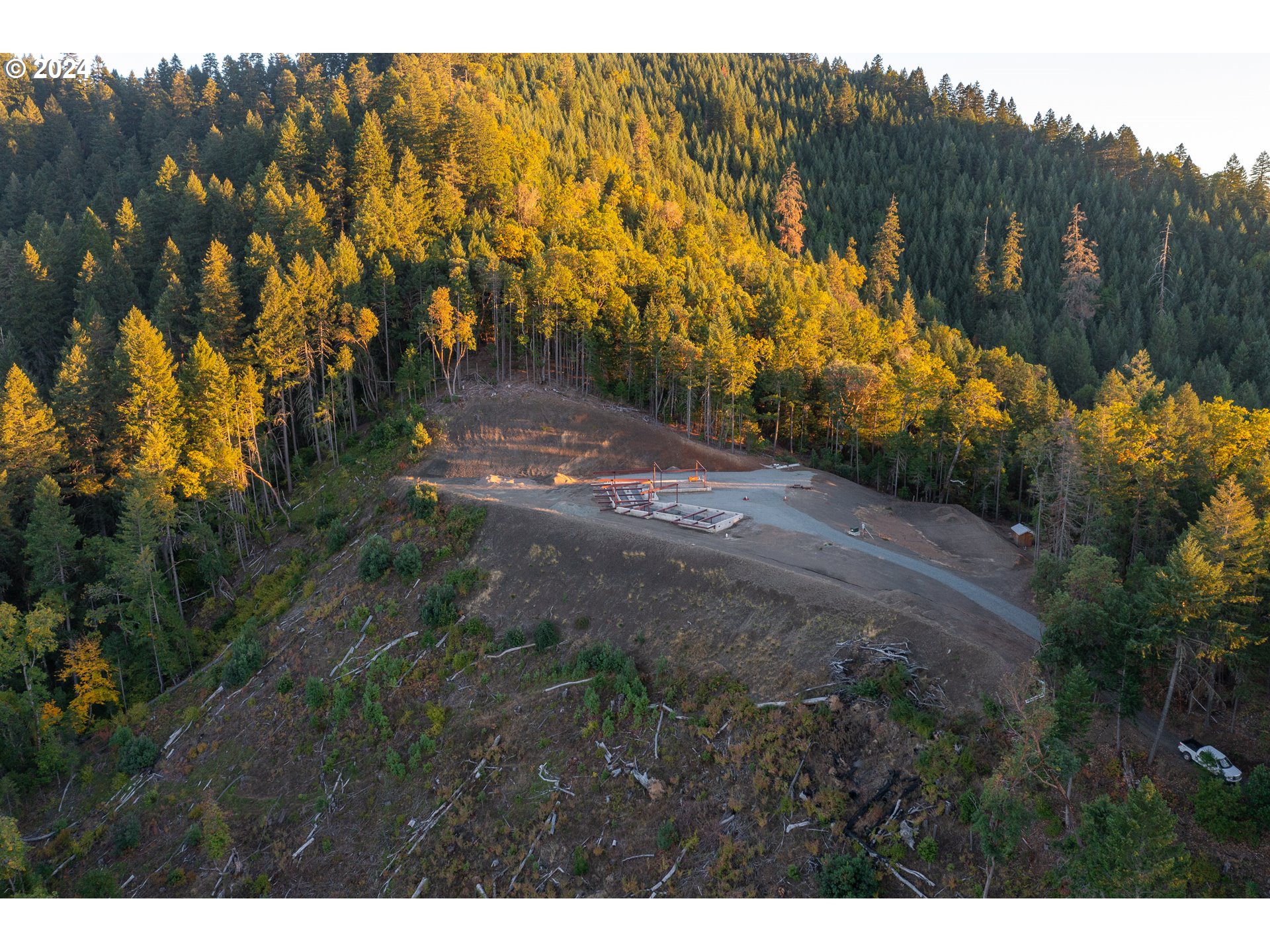 700 Weekly Drive Grants Pass, OR 97527 - Photo 1 of 11