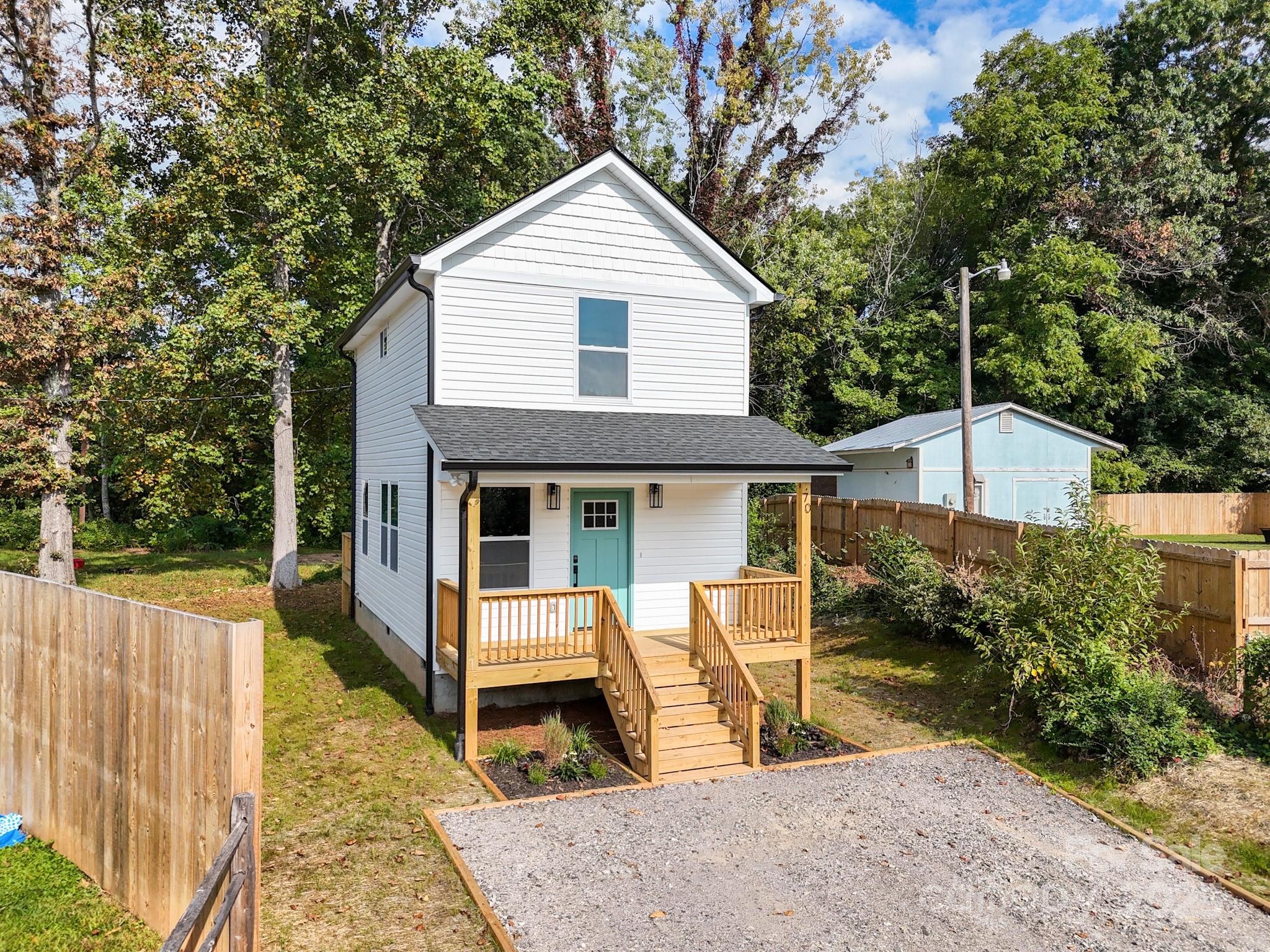 70 Alabama Avenue Marion, NC 28752 - Photo 1 of 41