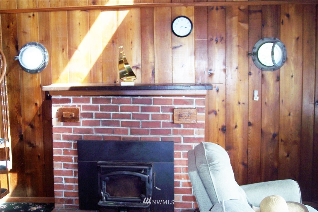 6820 Totem Beach Loop Road Marysville, WA 98271 - Photo 11 of 20 Gallery Image 11