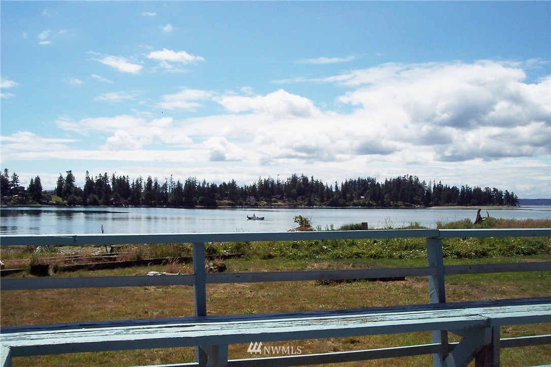 6820 Totem Beach Loop Road Marysville, WA 98271 - Photo 4 of 20 Gallery Image 4