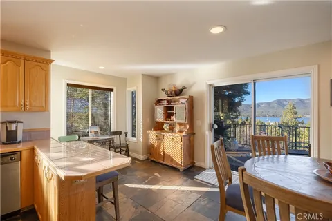 $869,000 | 852 Cameron Drive, Big Bear Lake, CA 92315