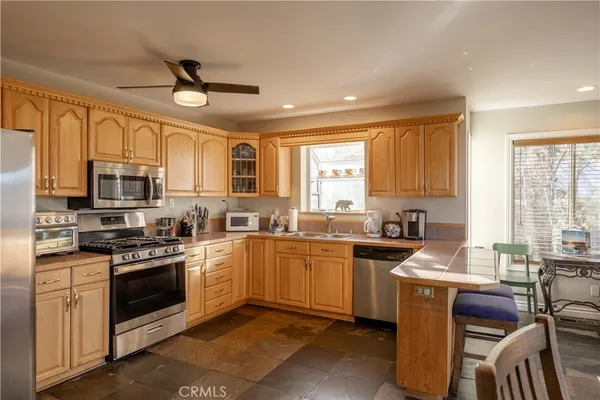 $879,000 | 852 Cameron Drive, Big Bear Lake, CA 92315