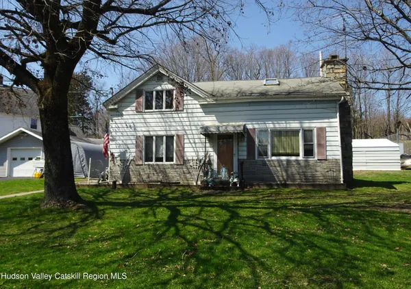 $282,500 | 713 Highway 217, Hudson, NY 12534