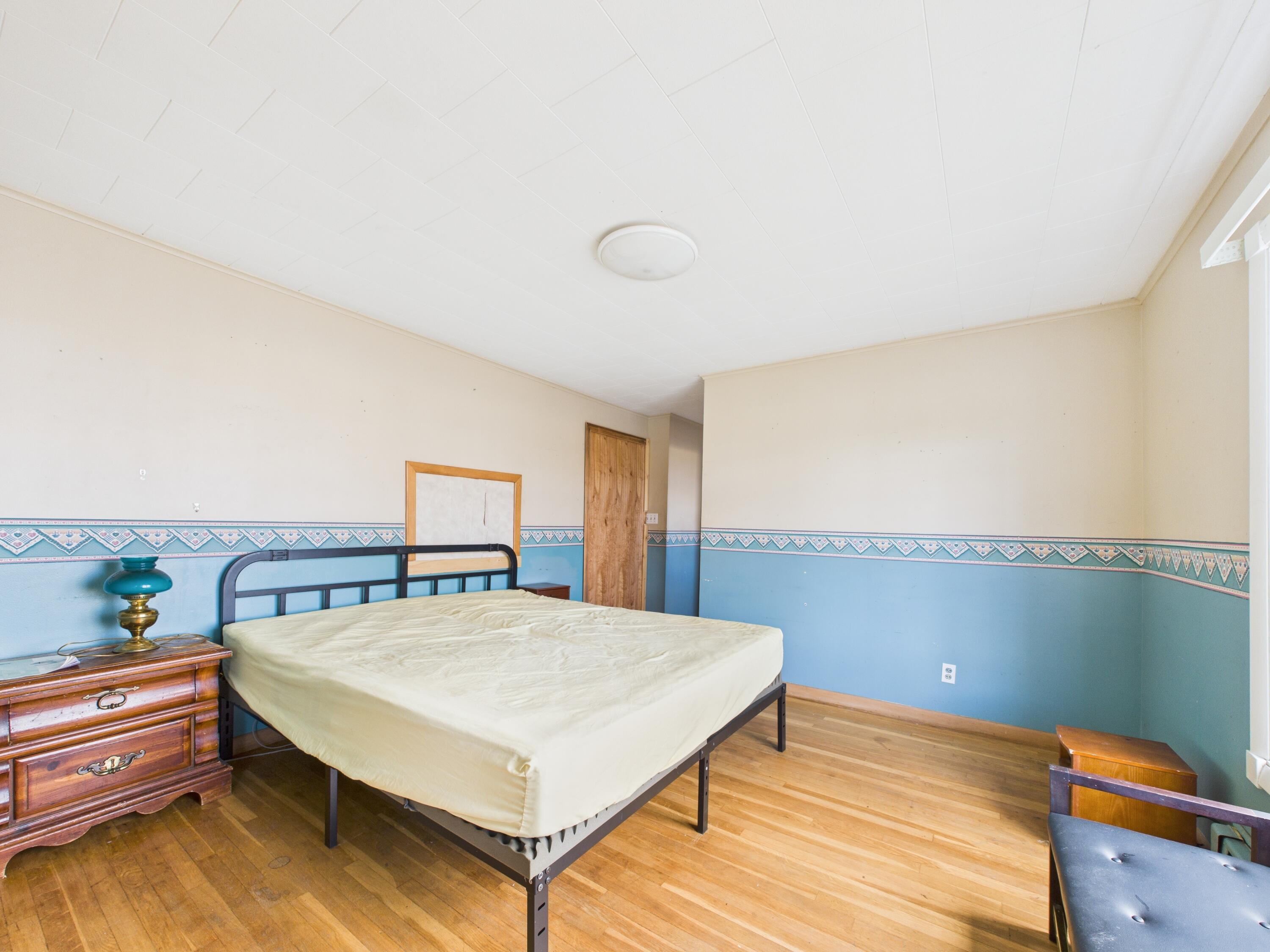 259 Old Washburn Road Caribou, ME 04736 - Photo 13 of 41 1st Floor bedroom