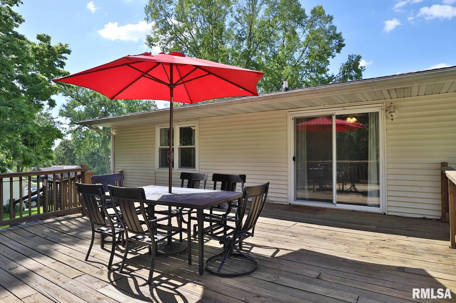 418 Sangamon Road Marquette Heights, IL 61554 - Photo 6 of 43 Gallery Image 6