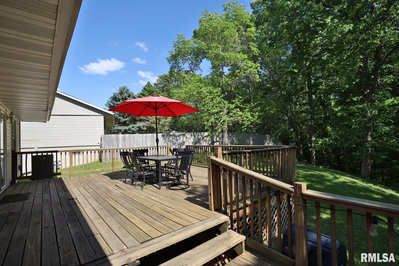 418 Sangamon Road Marquette Heights, IL 61554 - Photo 9 of 43 Gallery Image 9