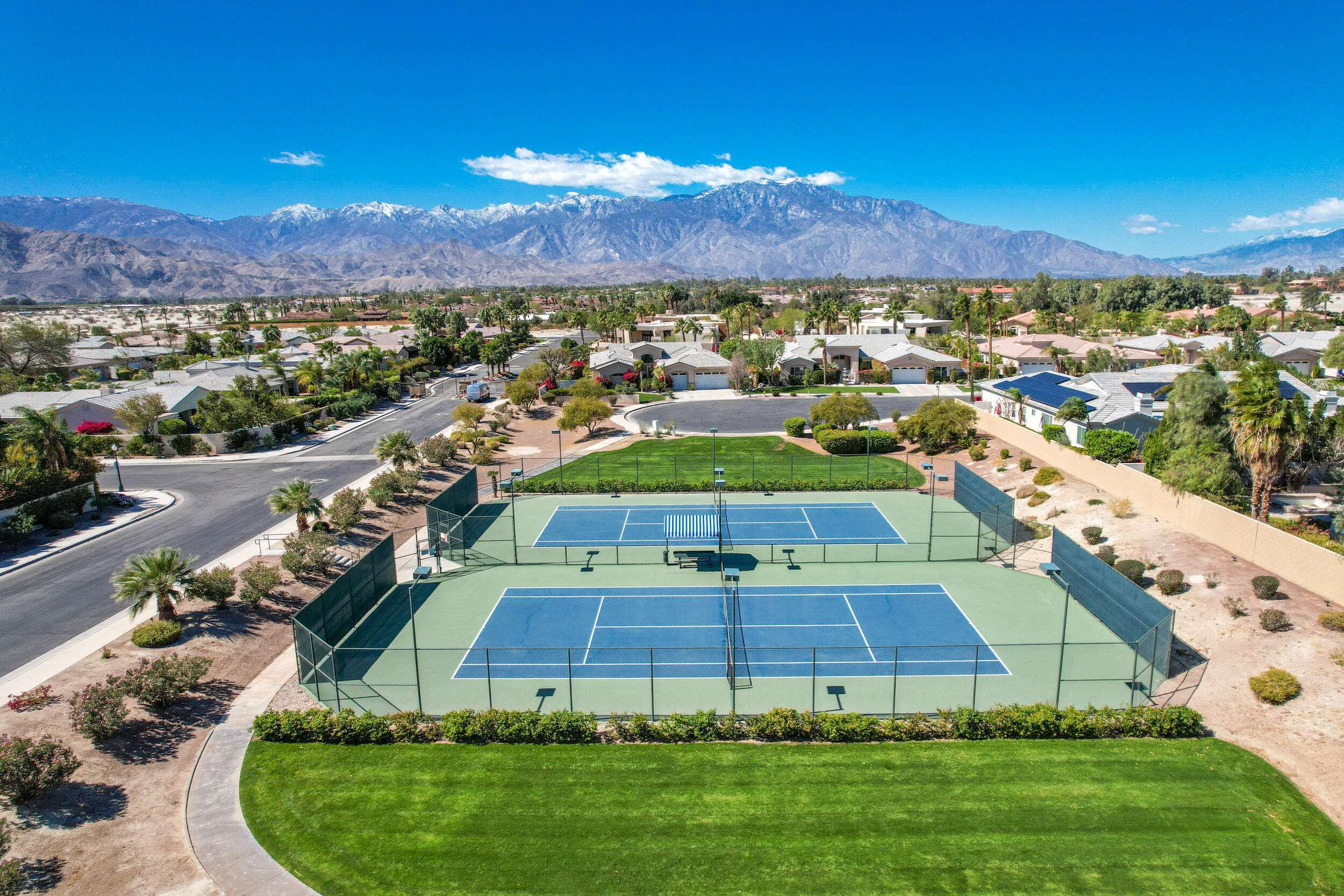 14 Marseilles Road Rancho Mirage, CA 92270 - Photo 36 of 39 Tennis Courts