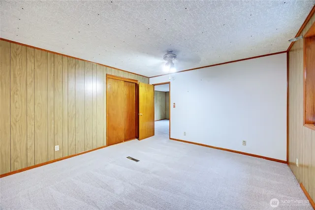 $425,000 | 2703 Anderson Hill Road Southwest, Port Orchard, WA 98367