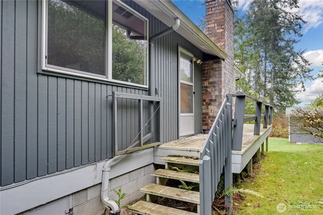 $425,000 | 2703 Anderson Hill Road Southwest, Port Orchard, WA 98367