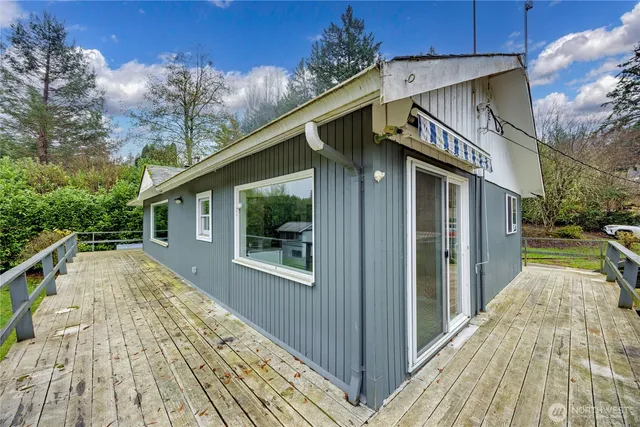 $425,000 | 2703 Anderson Hill Road Southwest, Port Orchard, WA 98367