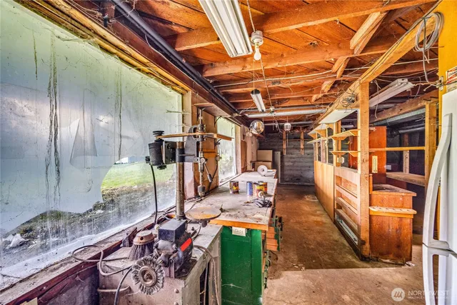 $425,000 | 2703 Anderson Hill Road Southwest, Port Orchard, WA 98367