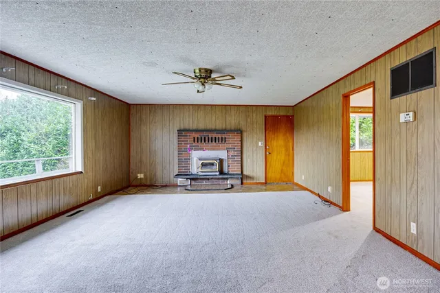 $425,000 | 2703 Anderson Hill Road Southwest, Port Orchard, WA 98367