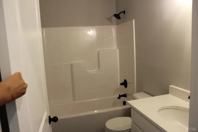 $359,900 | 1493 Buck Crk Road, Appomattox, VA 24522