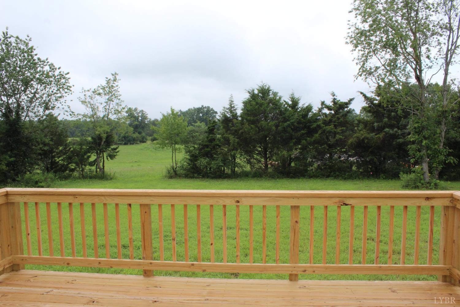 1493 Buck Crk Road Appomattox, VA 24522 - Photo 6 of 18 a view of outdoor space and yard