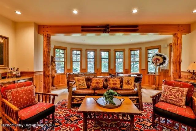 $3,895,000 | 6 White Way, Windham, NY 12496