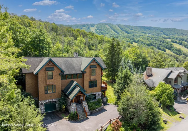 a view of an chairs and sign on the wall