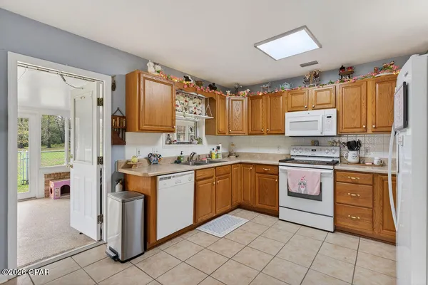 $244,900 | 5377 O B Knight Drive, Graceville, FL 32440