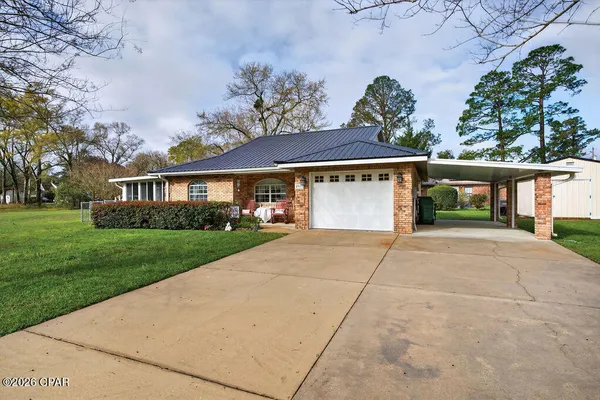 $244,900 | 5377 O B Knight Drive, Graceville, FL 32440