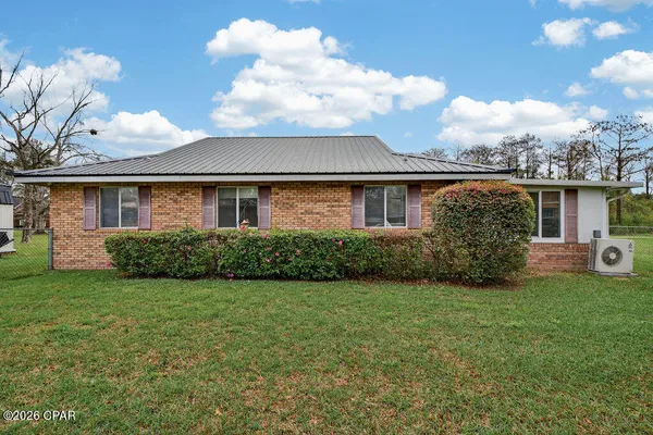 $244,900 | 5377 O B Knight Drive, Graceville, FL 32440