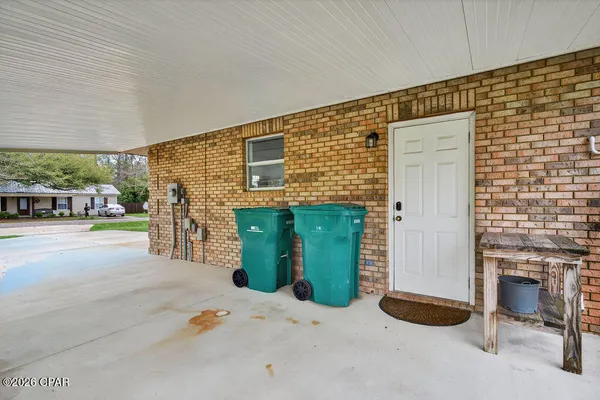 $244,900 | 5377 O B Knight Drive, Graceville, FL 32440