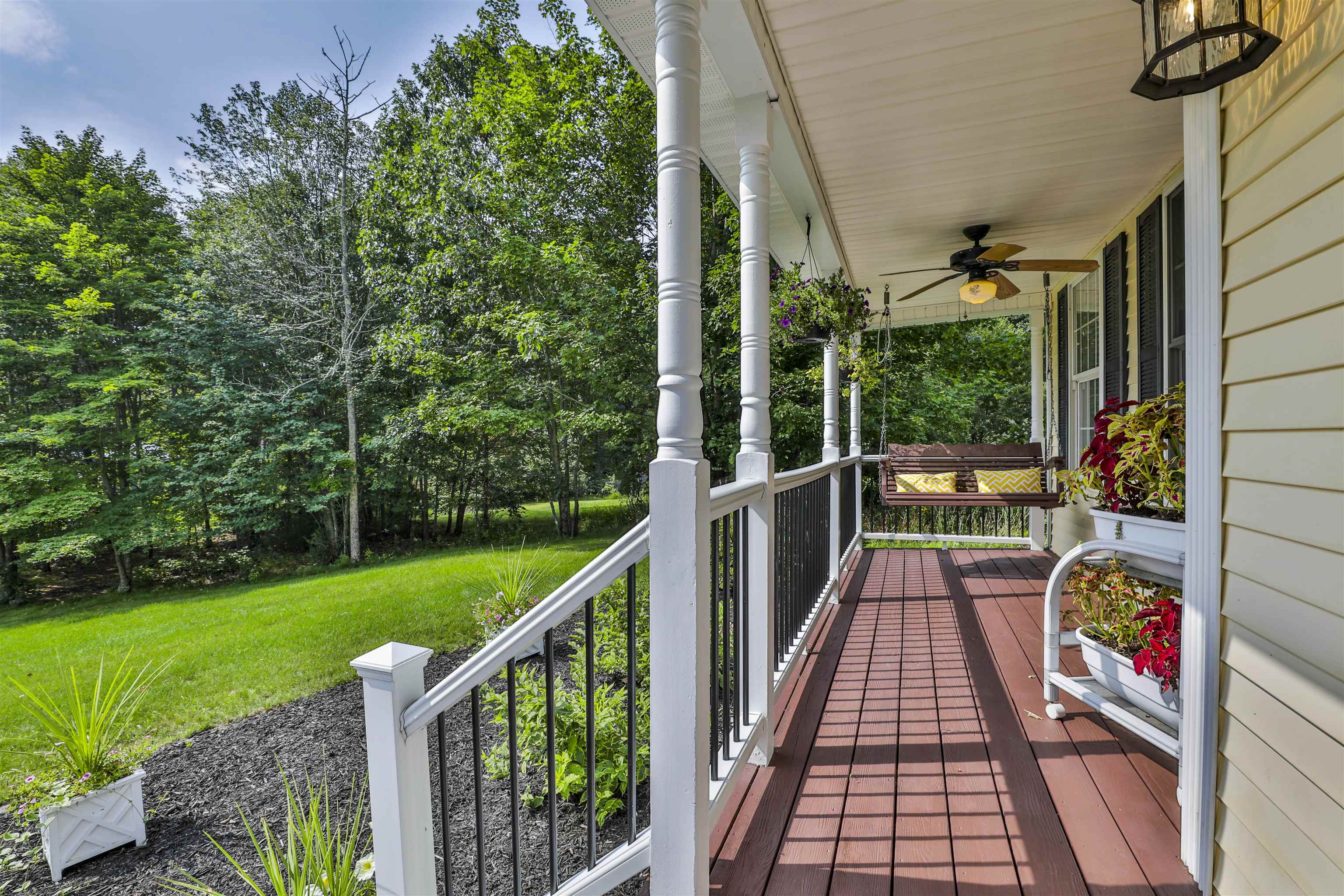 64 Parkhurst Road Merrimack, NH 03054 - Photo 3 of 35