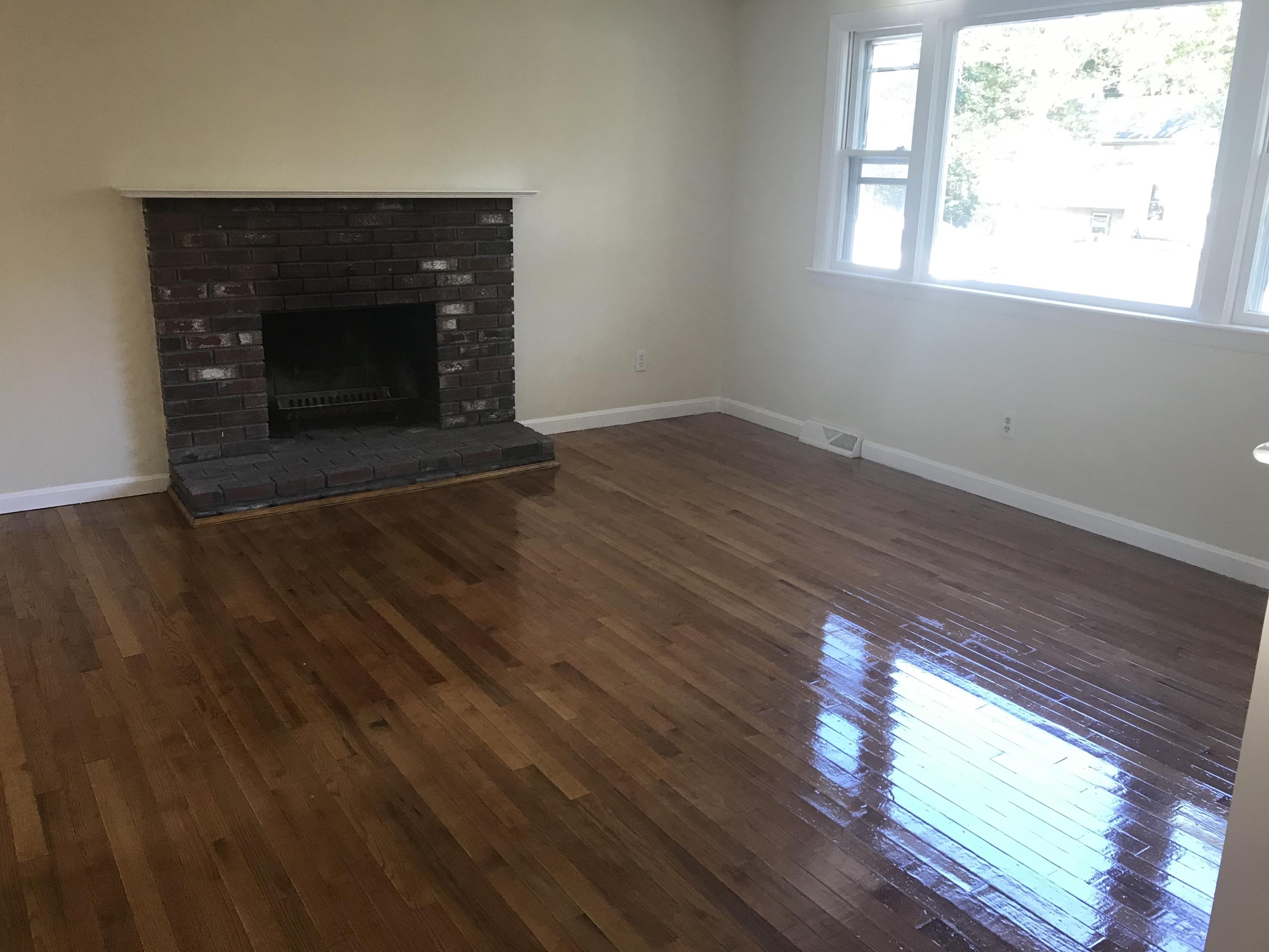67 Santuit Pond Road Mashpee, MA 02649 - Photo 5 of 28 5RhW1tVBQI6uCQpW9nHBpA