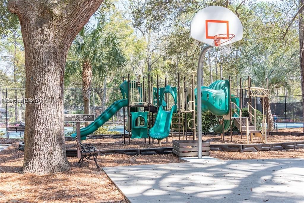133 Arrow Road, Unit 346 Hilton Head Island, SC 29928 - Photo 15 of 22