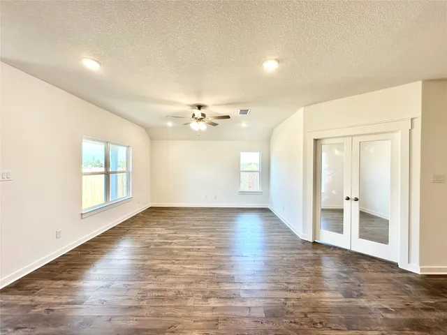 $349,990 | 120 Morgan Mdw Drive, Kyle, TX 78640