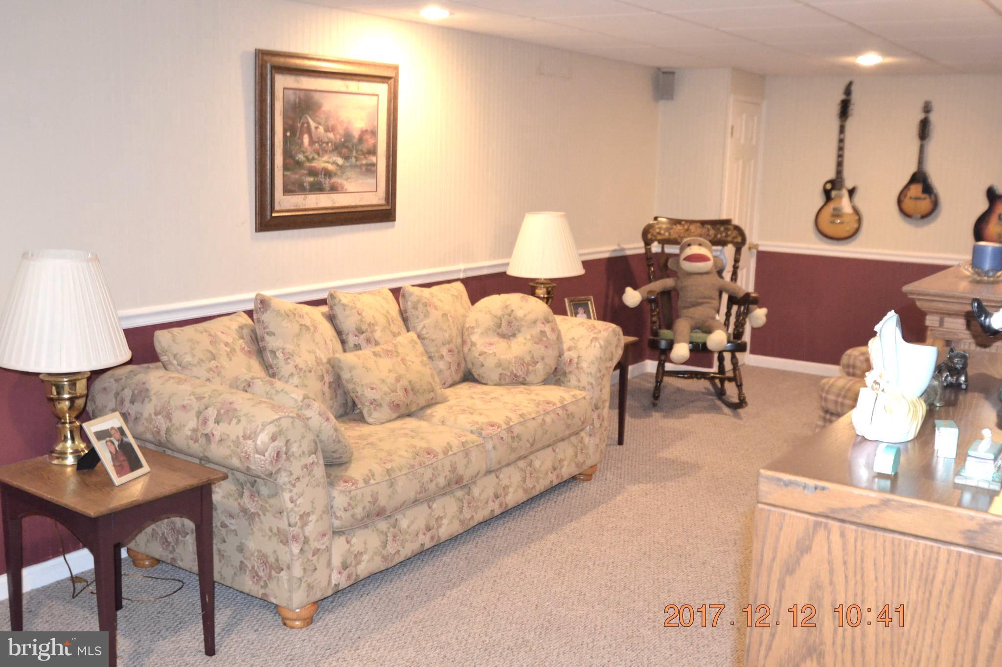 45 Wengate Road Owings Mills, MD 21117 - Photo 17 of 27 Bedroom 3 / Family room