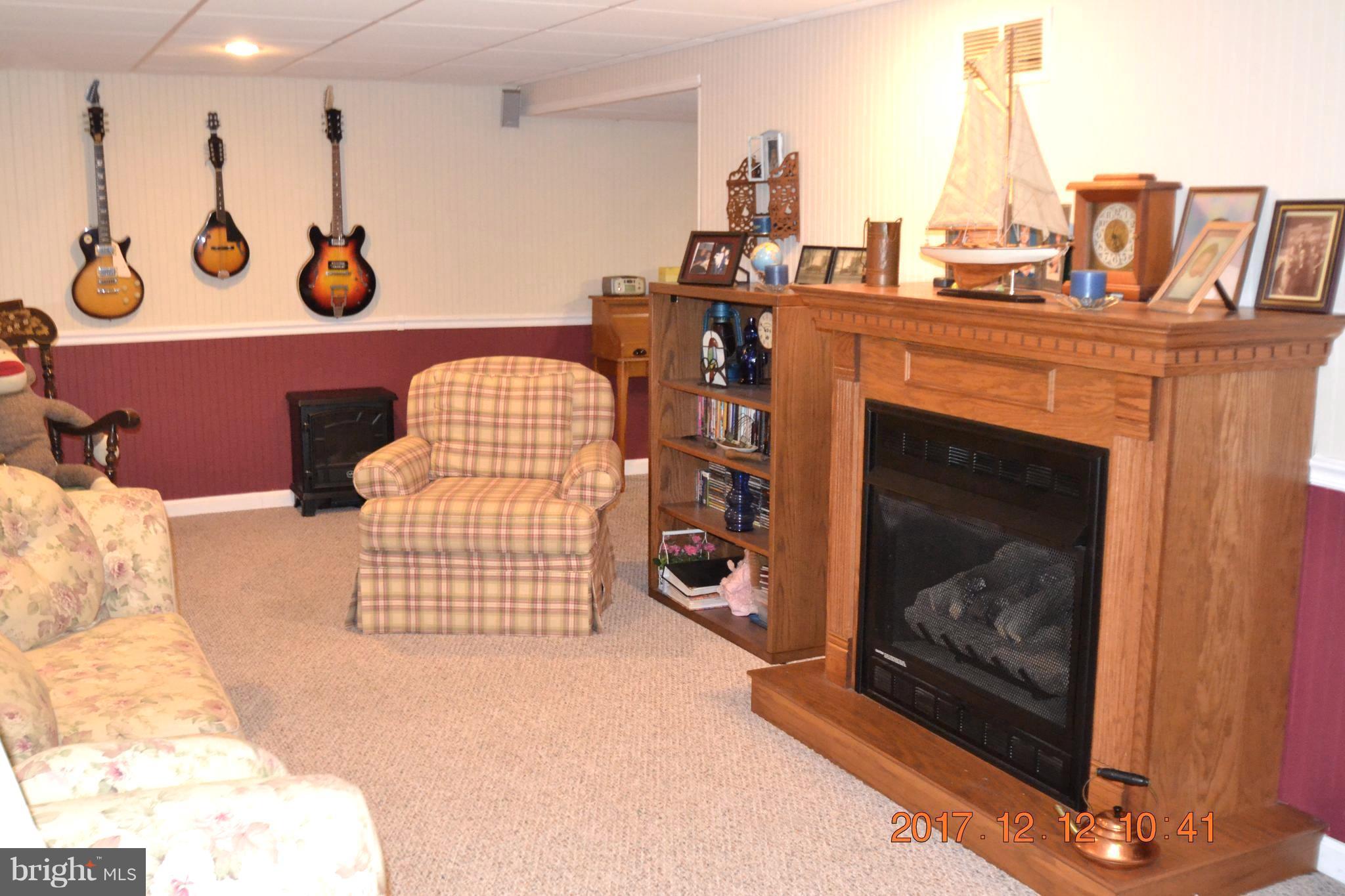45 Wengate Road Owings Mills, MD 21117 - Photo 19 of 27 Bedroom 3 / Family room