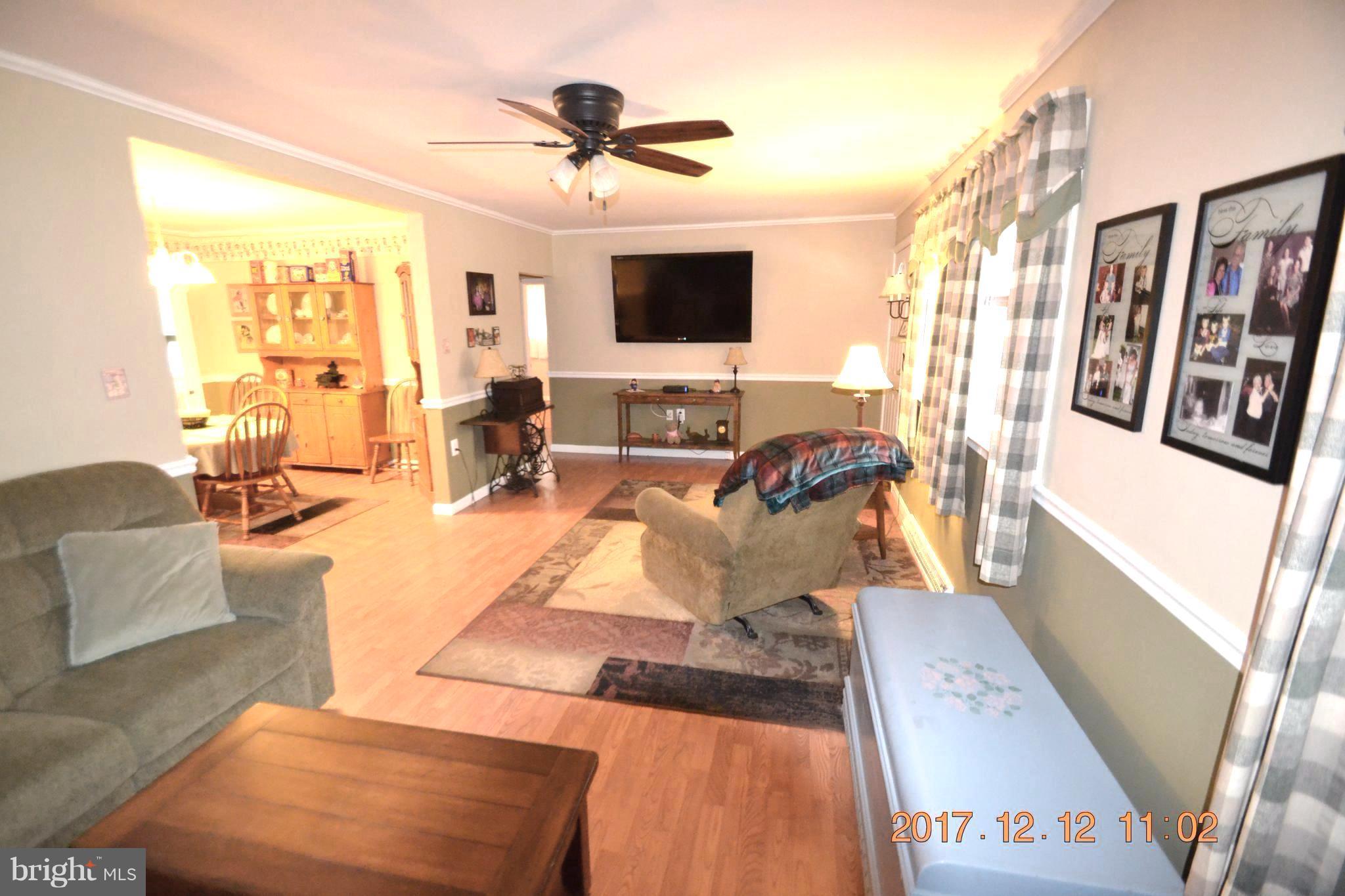 45 Wengate Road Owings Mills, MD 21117 - Photo 3 of 27 Living Room