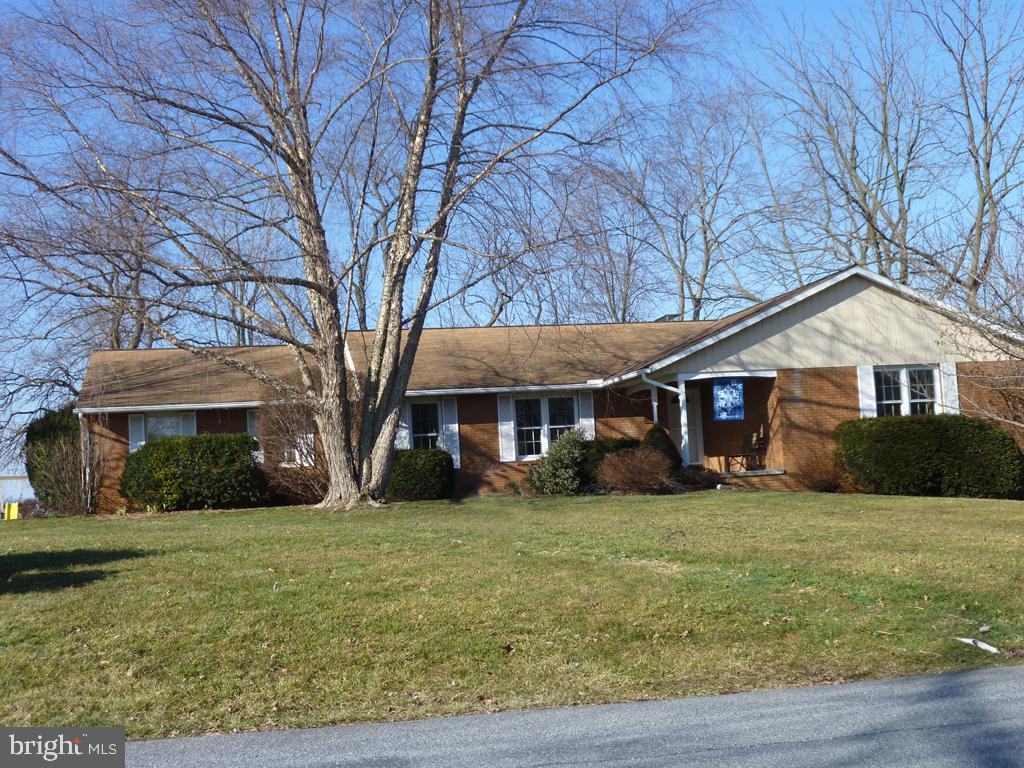 63 Walden Road Lebanon, PA 17042 - Photo 1 of 10 Gallery Image 1