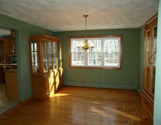 742 Weaver Hill Road Coventry, RI 02816 - Photo 7 of 8 Dining Room.