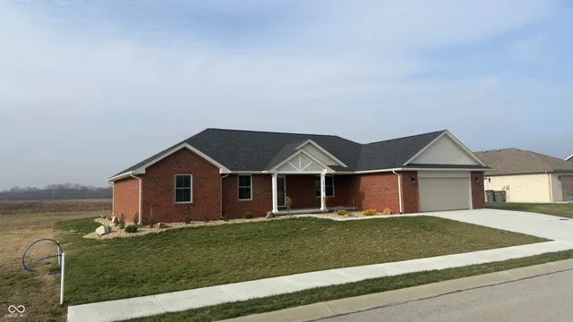 $399,900 | 1740 Bell Ford Drive East, Seymour, IN 47274