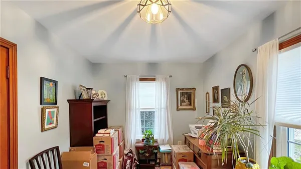 $259,900 | 17 West Oakwood Way, New Castle, PA 16105