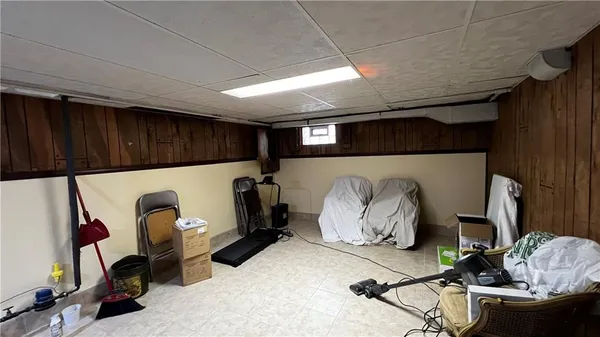 $259,900 | 17 West Oakwood Way, New Castle, PA 16105