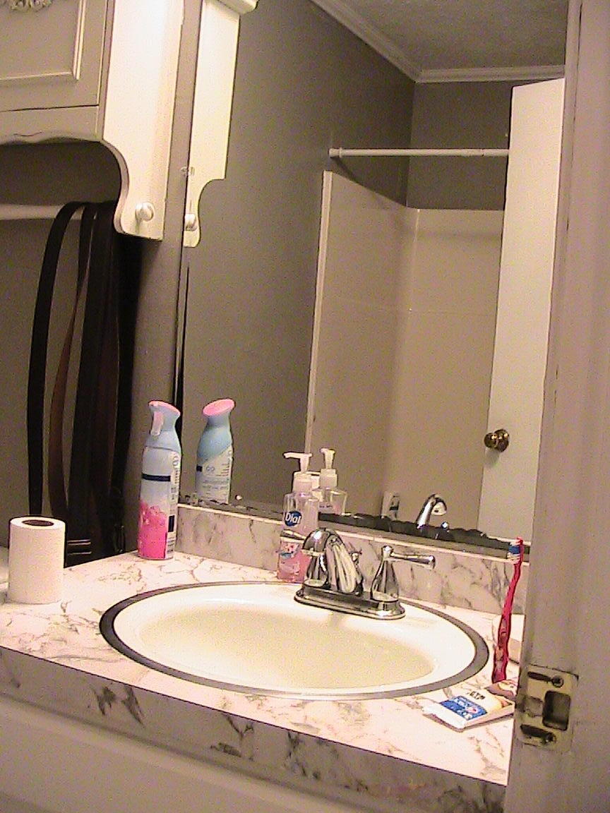 656 Montclair Road Frankfort, KY 40601 - Photo 7 of 14 IMG_0111