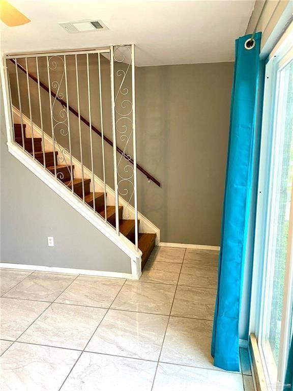 2201 South Jackson Road, Unit M34 Pharr, TX 78577 - Photo 4 of 19