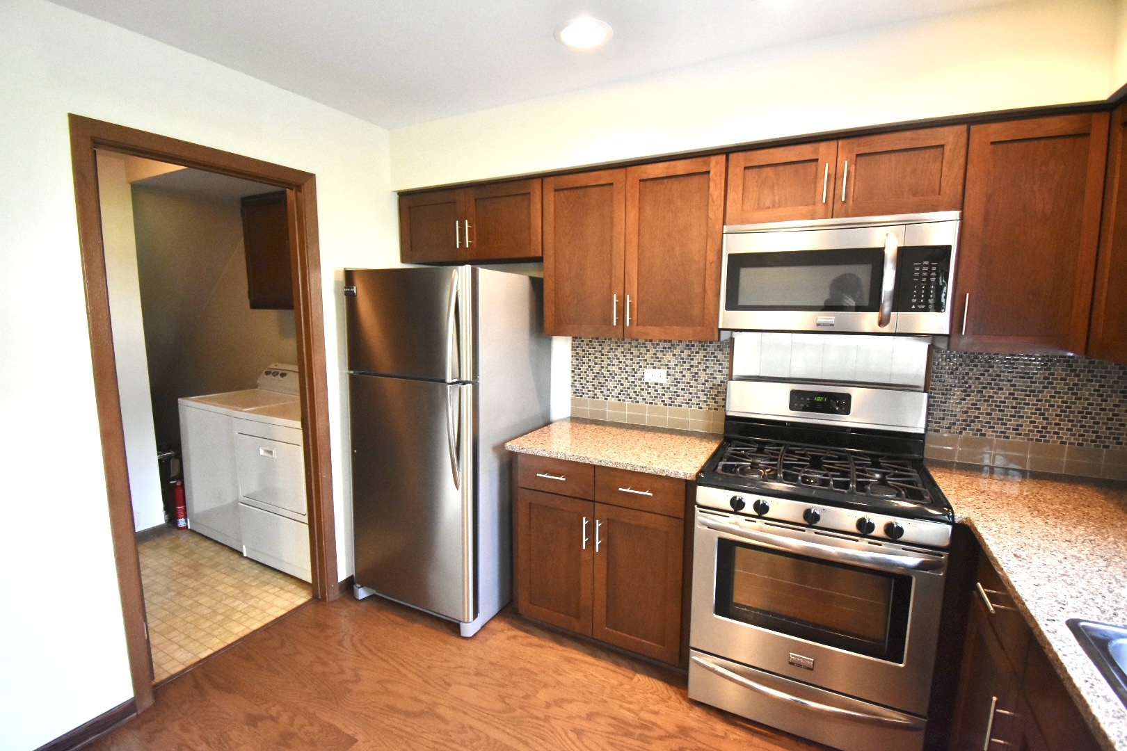 27W328 Providence Lane Winfield, IL 60190 - Photo 3 of 15