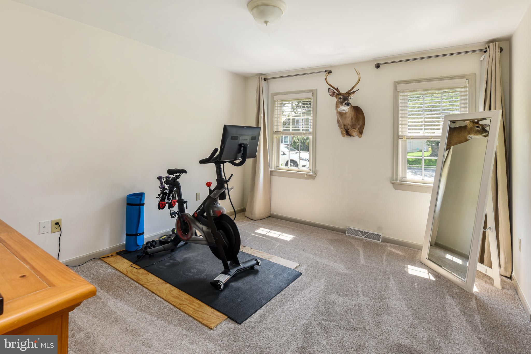 18 North New Street Lititz, PA 17543 - Photo 10 of 28 Additional spacious 1st floor bedroom